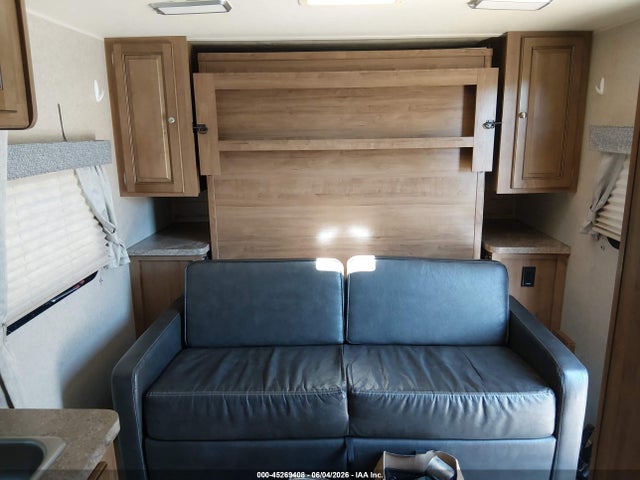 45269408 :رقم المزاد ، 5ZT2RSHC7K3004667 vin ، 2019 Rockwood Mini Lite مزاد بيع