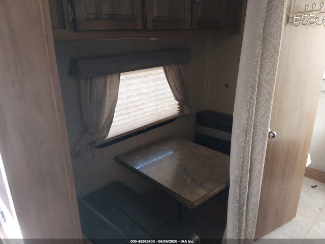 45269408 :رقم المزاد ، 5ZT2RSHC7K3004667 vin ، 2019 Rockwood Mini Lite مزاد بيع