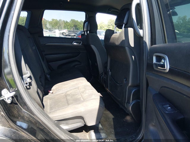 Продаж на аукціоні авто 2018 Jeep Grand Cherokee Laredo 4x2, vin: 1C4RJEAG1JC132231, номер лоту: 45269451