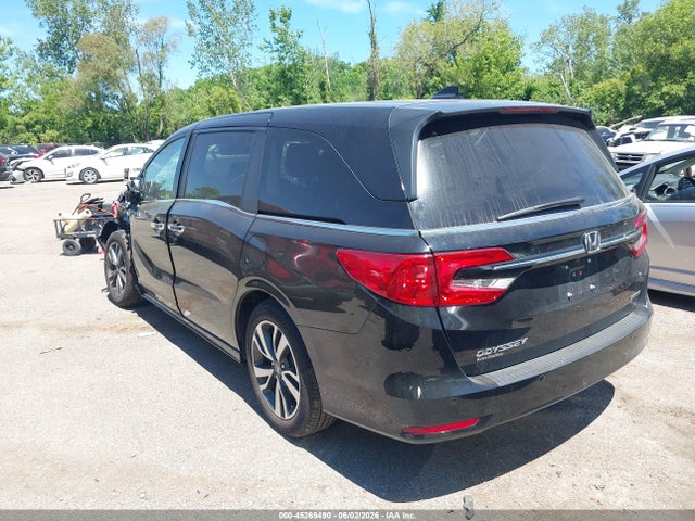 Продажа на аукционе авто 2022 Honda Odyssey Touring, vin: 5FNRL6H80NB024755, номер лота: 45269490