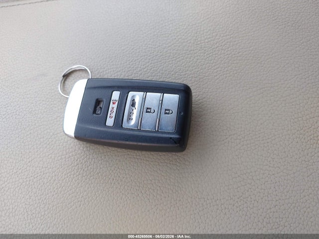 45269506 :رقم المزاد ، 5J8TB4H7XGL021657 vin ، 2016 Acura Rdx Advance Package مزاد بيع