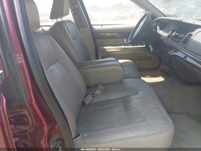 Продаж на аукціоні авто 2007 Mercury Grand Marquis Ls, vin: 2MEFM75V47X632621, номер лоту: 45269525