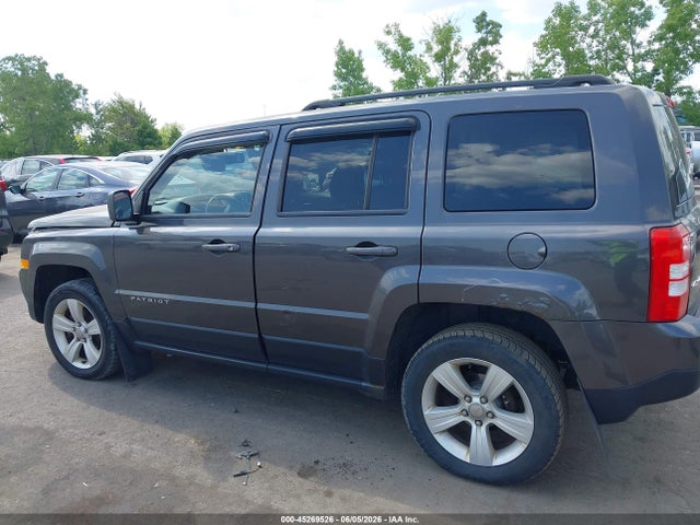 45269526 :رقم المزاد ، 1C4NJRFB9FD189586 vin ، 2015 Jeep Patriot Latitude مزاد بيع