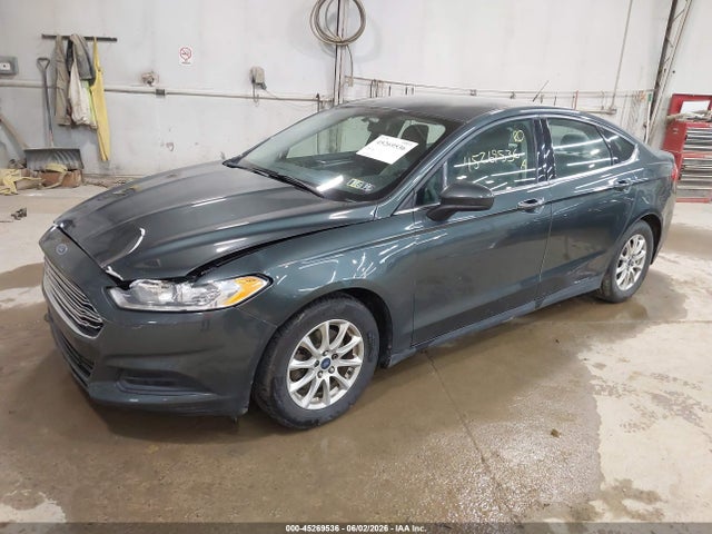 Продажа на аукционе авто 2015 Ford Fusion S, vin: 3FA6P0G71FR148598, номер лота: 45269536