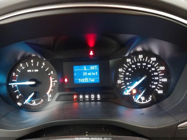 Продажа на аукционе авто 2015 Ford Fusion S, vin: 3FA6P0G71FR148598, номер лота: 45269536