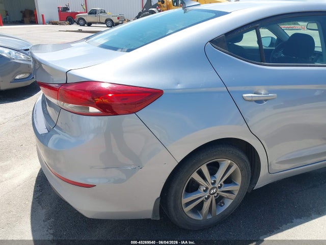 Aukcja sprzedaży 2017 Hyundai Elantra Value Edition, vin: 5NPD84LF2HH203987, numer aukcji: 45269540