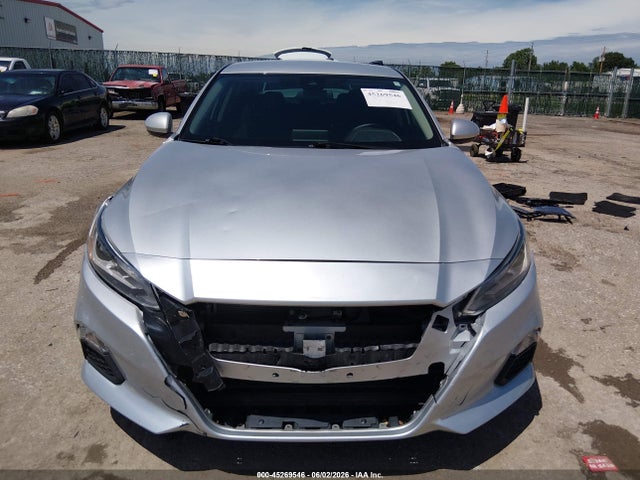 1N4BL4DV7NN368981 Nissan Altima Sv Fwd