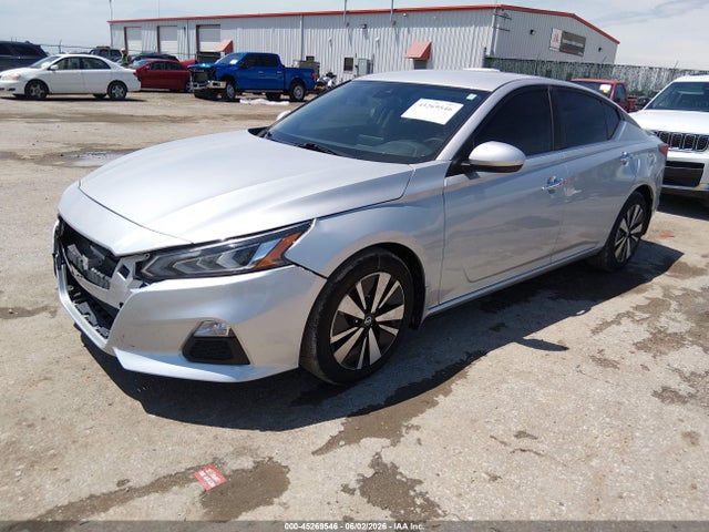 1N4BL4DV7NN368981 Nissan Altima Sv Fwd