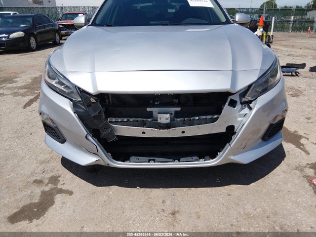 1N4BL4DV7NN368981 Nissan Altima Sv Fwd