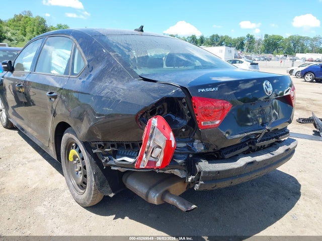 Продаж на аукціоні авто 2015 Volkswagen Passat 1.8t Wolfsburg Edition, vin: 1VWAT7A32FC019845, номер лоту: 45269549