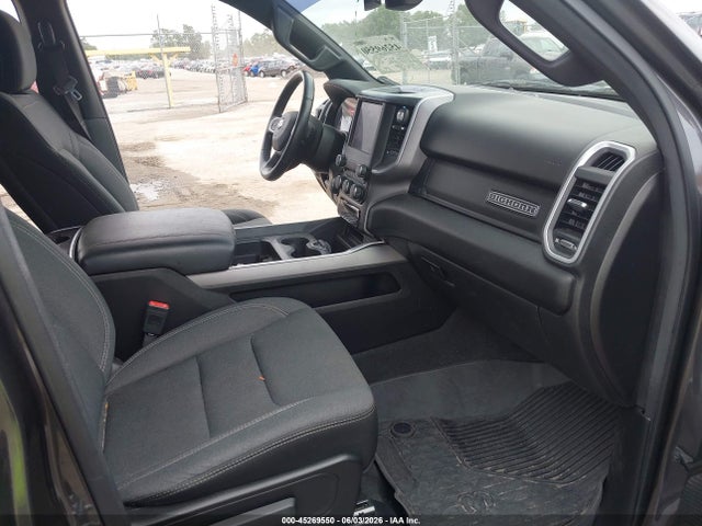 Продаж на аукціоні авто 2022 Ram 1500 Big Horn  4x2 5'7 Box, vin: 1C6RREFTXNN197451, номер лоту: 45269550