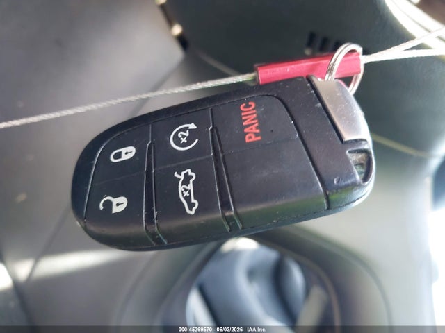 Aukcja sprzedaży 2015 Chrysler 200 S, vin: 1C3CCCBG1FN532809, numer aukcji: 45269570