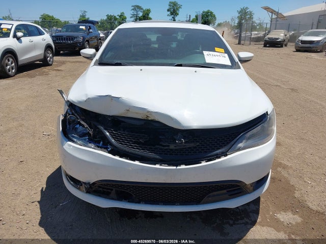 Aukcja sprzedaży 2015 Chrysler 200 S, vin: 1C3CCCBG1FN532809, numer aukcji: 45269570