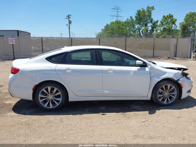 Aukcja sprzedaży 2015 Chrysler 200 S, vin: 1C3CCCBG1FN532809, numer aukcji: 45269570