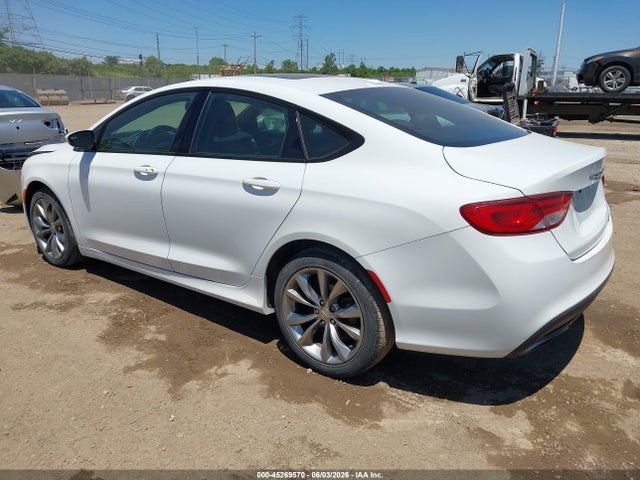 Aukcja sprzedaży 2015 Chrysler 200 S, vin: 1C3CCCBG1FN532809, numer aukcji: 45269570