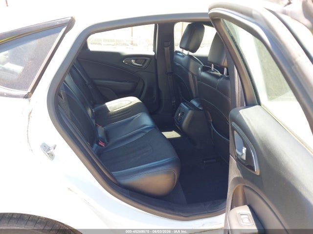 Aukcja sprzedaży 2015 Chrysler 200 S, vin: 1C3CCCBG1FN532809, numer aukcji: 45269570