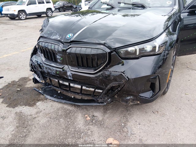 BMW 550e Xdrive 2026 WBA13FK07TCX10136 Image 6