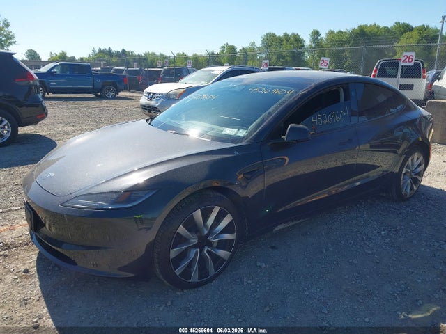 Tesla Model 3 Long Range All-wheel Drive 2025 5YJ3E1EB5SF064926 Image 2