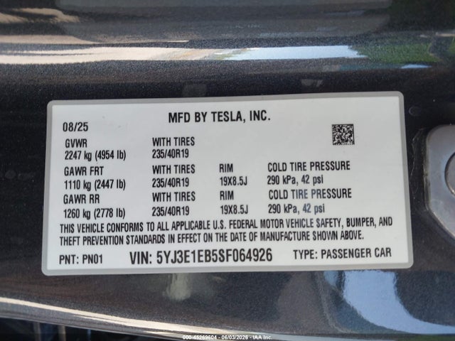 Tesla Model 3 Long Range All-wheel Drive 2025 5YJ3E1EB5SF064926 Image 9