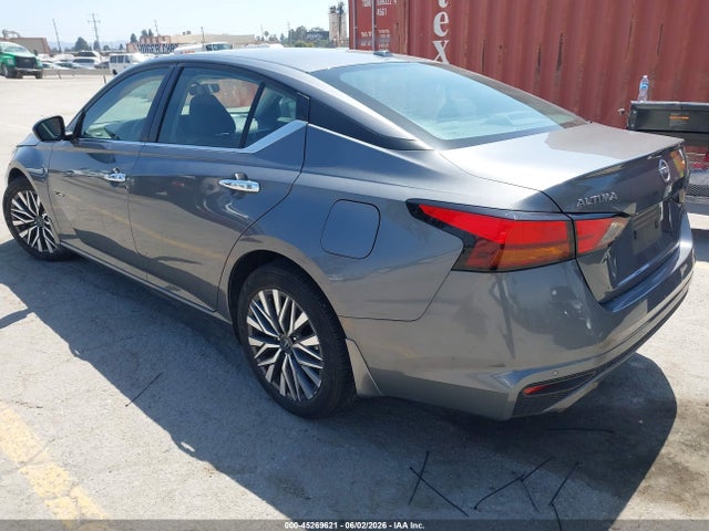 1N4BL4DV3RN405501 Nissan Altima Sv Fwd