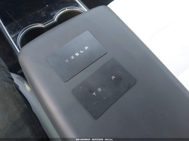 Продажа на аукционе авто 2019 Tesla Model 3 Long Range/mid Range/standard Range/standard Range Plus, vin: 5YJ3E1EA5KF419407, номер лота: 45269625