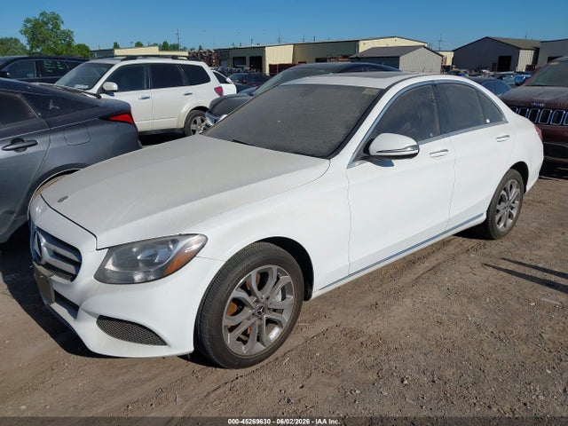 Aukcja sprzedaży 2018 Mercedes-benz C 300 4matic, vin: 55SWF4KB6JU242940, numer aukcji: 45269630