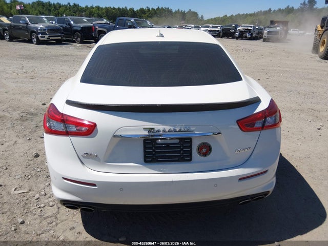 Продаж на аукціоні авто 2018 Maserati Ghibli S Q4, vin: ZAM57YTA2J1300859, номер лоту: 45269647