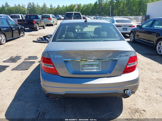 Продажа на аукционе авто 2012 Mercedes-benz C 300 Sport 4matic, vin: WDDGF8BB0CA712071, номер лота: 45269672
