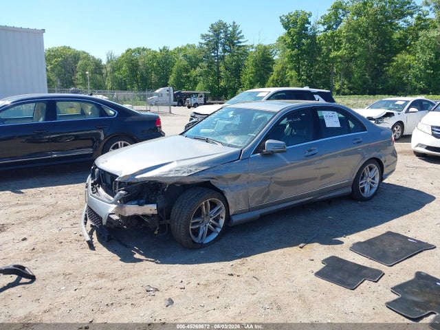 Продажа на аукционе авто 2012 Mercedes-benz C 300 Sport 4matic, vin: WDDGF8BB0CA712071, номер лота: 45269672