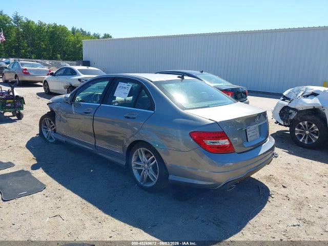 Продажа на аукционе авто 2012 Mercedes-benz C 300 Sport 4matic, vin: WDDGF8BB0CA712071, номер лота: 45269672