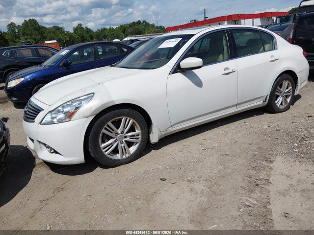 45269682 :رقم المزاد ، JN1CV6AP5BM510646 vin ، 2011 Infiniti G37 Journey مزاد بيع