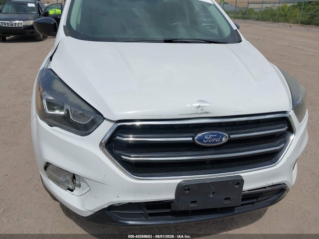 Продаж на аукціоні авто 2019 Ford Escape Se, vin: 1FMCU9GD4KUB51882, номер лоту: 45269683