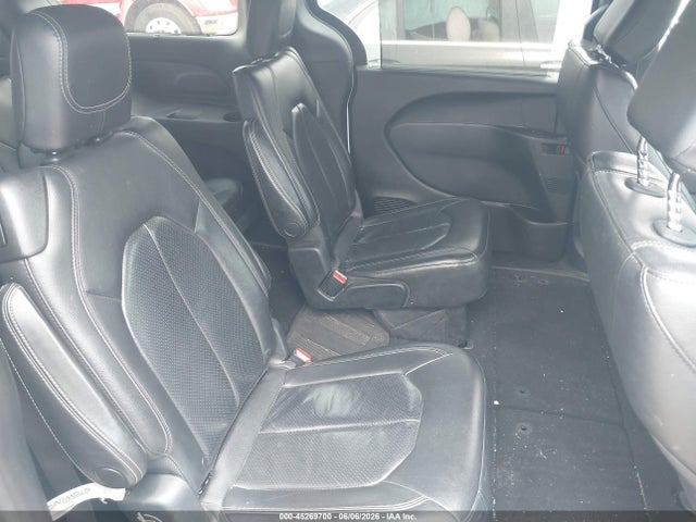 45269700 :رقم المزاد ، 2C4RC1BG0JR257794 vin ، 2018 Chrysler Pacifica Touring L مزاد بيع