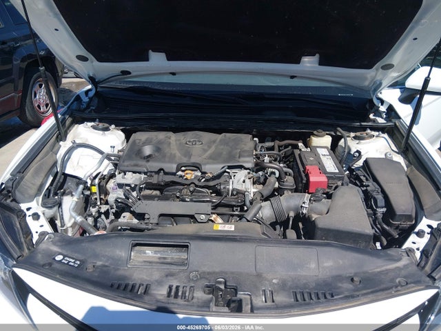 Aukcja sprzedaży 2018 Toyota Camry Le, vin: 4T1B11HK1JU055774, numer aukcji: 45269705