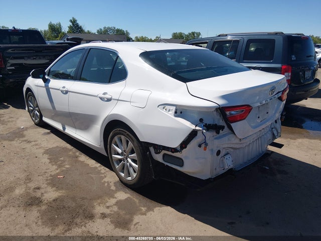Aukcja sprzedaży 2018 Toyota Camry Le, vin: 4T1B11HK1JU055774, numer aukcji: 45269705