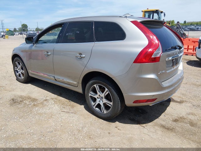 Продажа на аукционе авто 2015 Volvo Xc60 T6, vin: YV4902RK2F2653415, номер лота: 45269779
