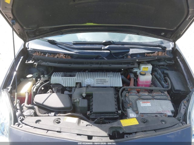 45269805 :رقم المزاد ، JTDKN3DU9B0321983 vin ، 2011 Toyota Prius Two مزاد بيع