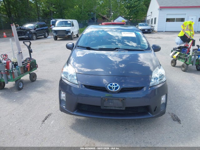 45269805 :رقم المزاد ، JTDKN3DU9B0321983 vin ، 2011 Toyota Prius Two مزاد بيع