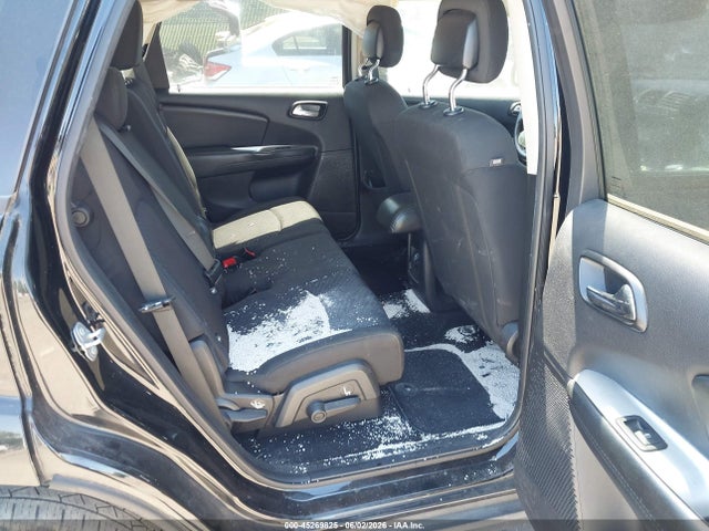 3C4PDCAB7JT518907 Dodge JOURNEY SE