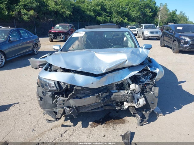 1G1ZH5SX5HF277820 Chevrolet Malibu Premier