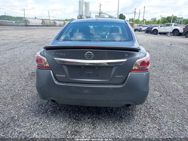 Nissan Altima 2.5 S 2015 1N4AL3AP9FC567202 Image 17