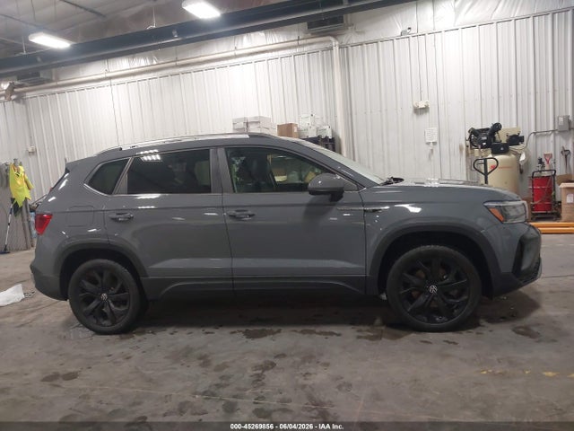 2022 Volkswagen Taos 1.5t Se მანქანა იყიდება აუქციონზე, vin: 3VVPX7B28NM096841, აუქციონის ნომერი: 45269856