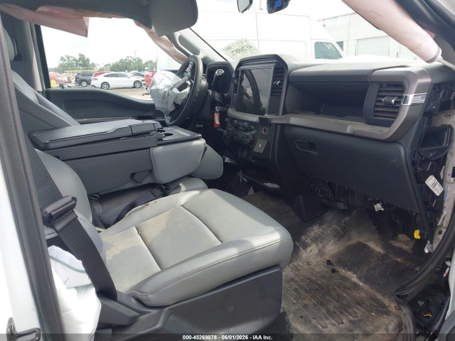 45269878 :رقم المزاد ، 1FTEW1LP7SKE76272 vin ، 2025 Ford F-150 Xl مزاد بيع