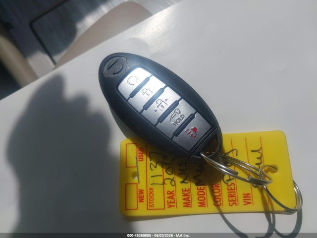 5N1AZ2MHXFN209601 Nissan MURANO SL