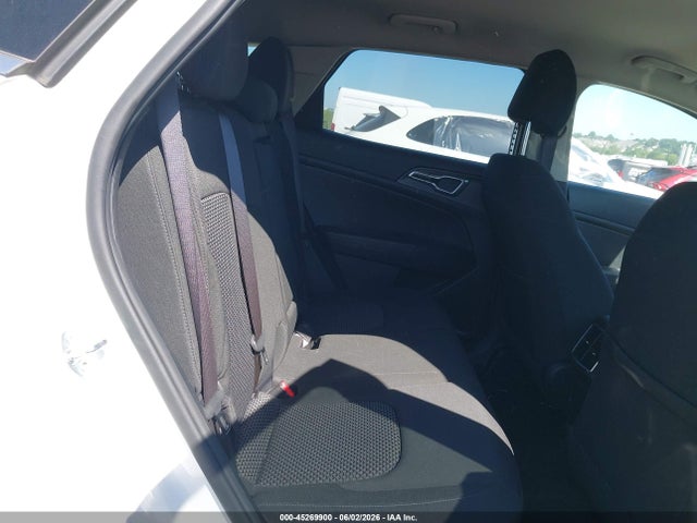 KNDPUCAG2P7074036 KIA Sportage Hybrid Lx