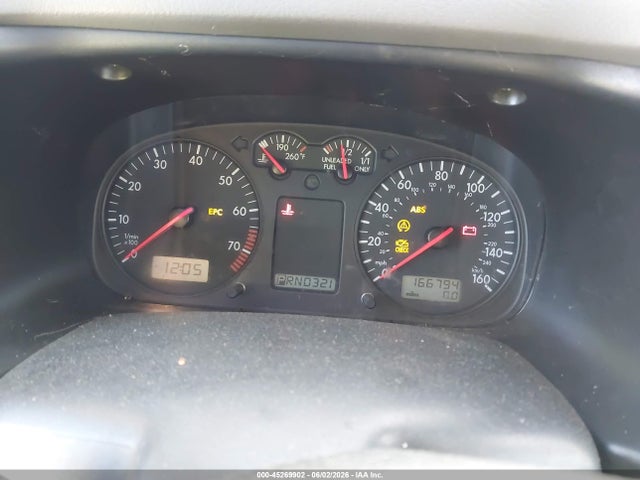 Продажа на аукционе авто 2002 Volkswagen Eurovan Gls, vin: WV2KB470X2H015109, номер лота: 45269902