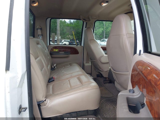 45269956 :رقم المزاد ، 1FTNW21F91ED55174 vin ، 2001 Ford F-250 Lariat/xl/xlt مزاد بيع