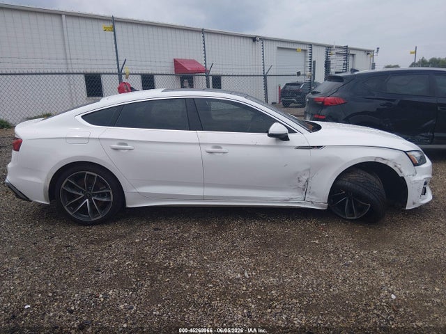 2023 Audi A5 Sportback Premium Plus 45 Tfsi S Line Quattro S Tronic მანქანა იყიდება აუქციონზე, vin: WAUFACF51PA043856, აუქციონის ნომერი: 45269966