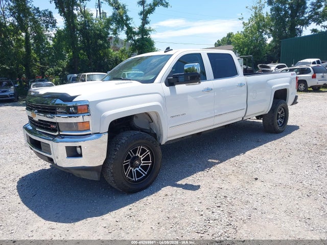 2015 Chevrolet Silverado 2500hd Ltz მანქანა იყიდება აუქციონზე, vin: 1GC1KWE89FF581049, აუქციონის ნომერი: 45269981