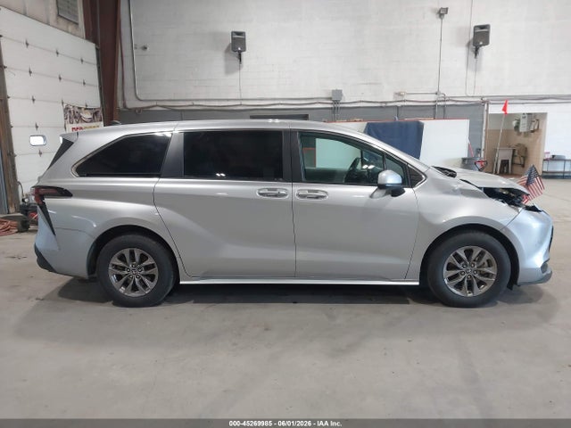 Aukcja sprzedaży 2023 Toyota Sienna Le, vin: 5TDKSKFCXPS094976, numer aukcji: 45269985
